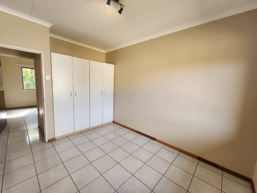 2 Bedroom Property for Sale in Rhodesdene Northern Cape